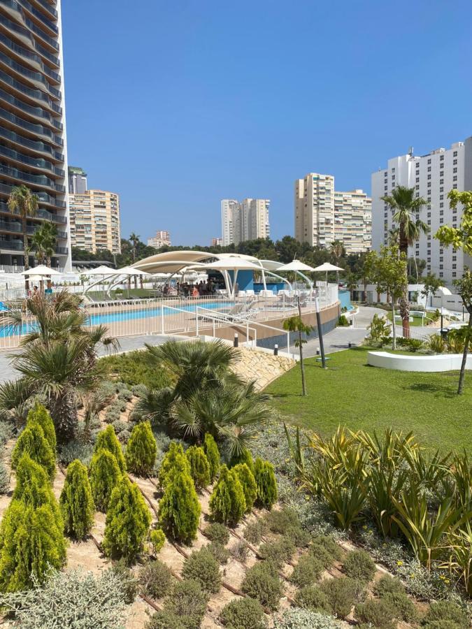 Sunset Waves Sea View Apartments Бенидорм Екстериор снимка