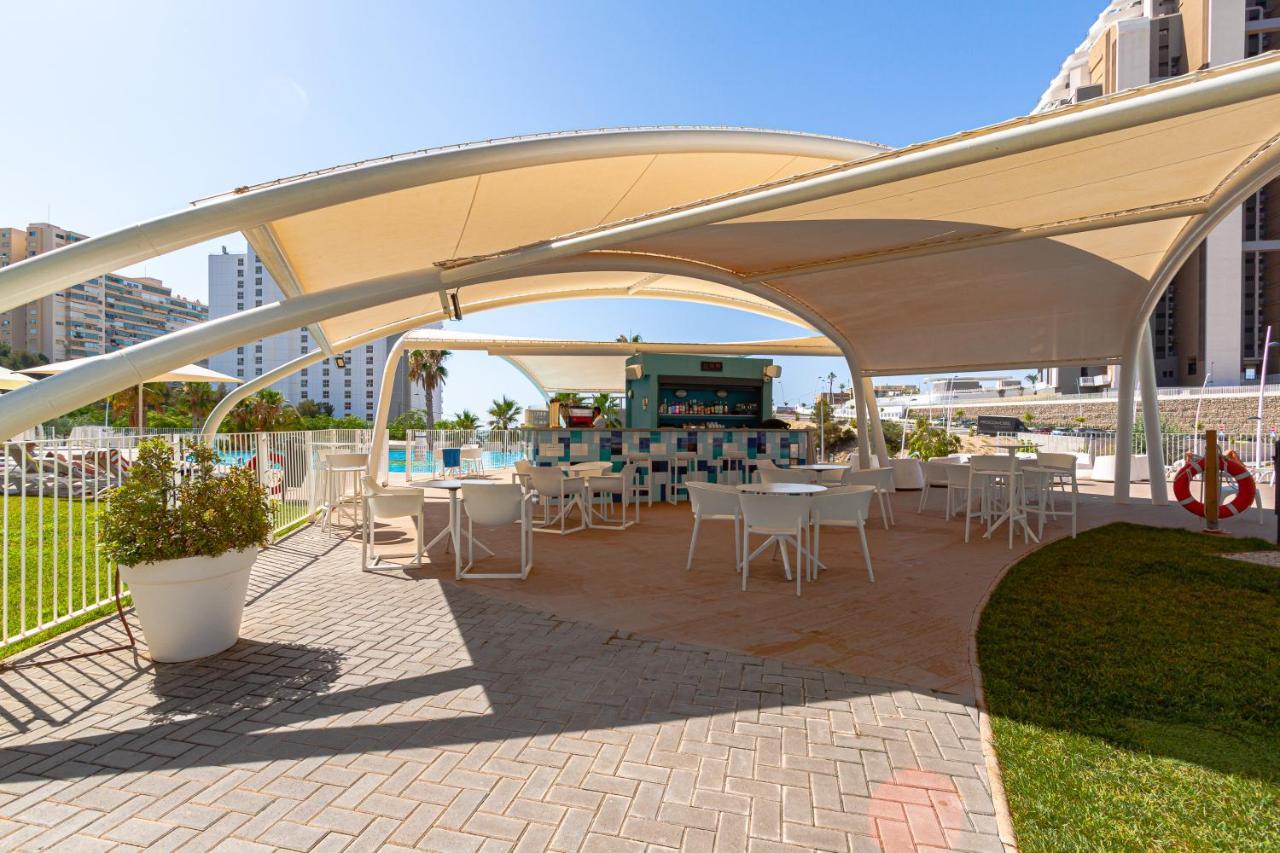 Sunset Waves Sea View Apartments Бенидорм Екстериор снимка