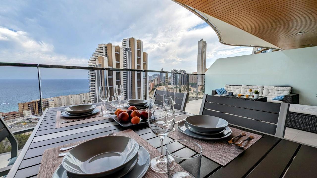 Sunset Waves Sea View Apartments Бенидорм Екстериор снимка