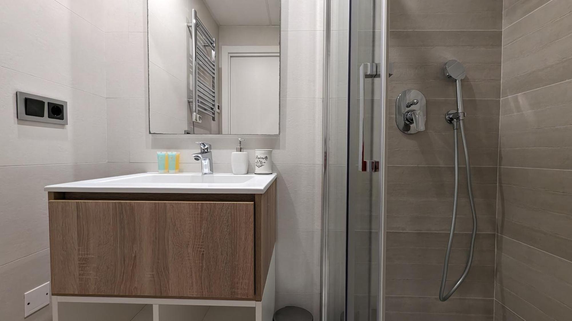 Sunset Waves Sea View Apartments Бенидорм Екстериор снимка